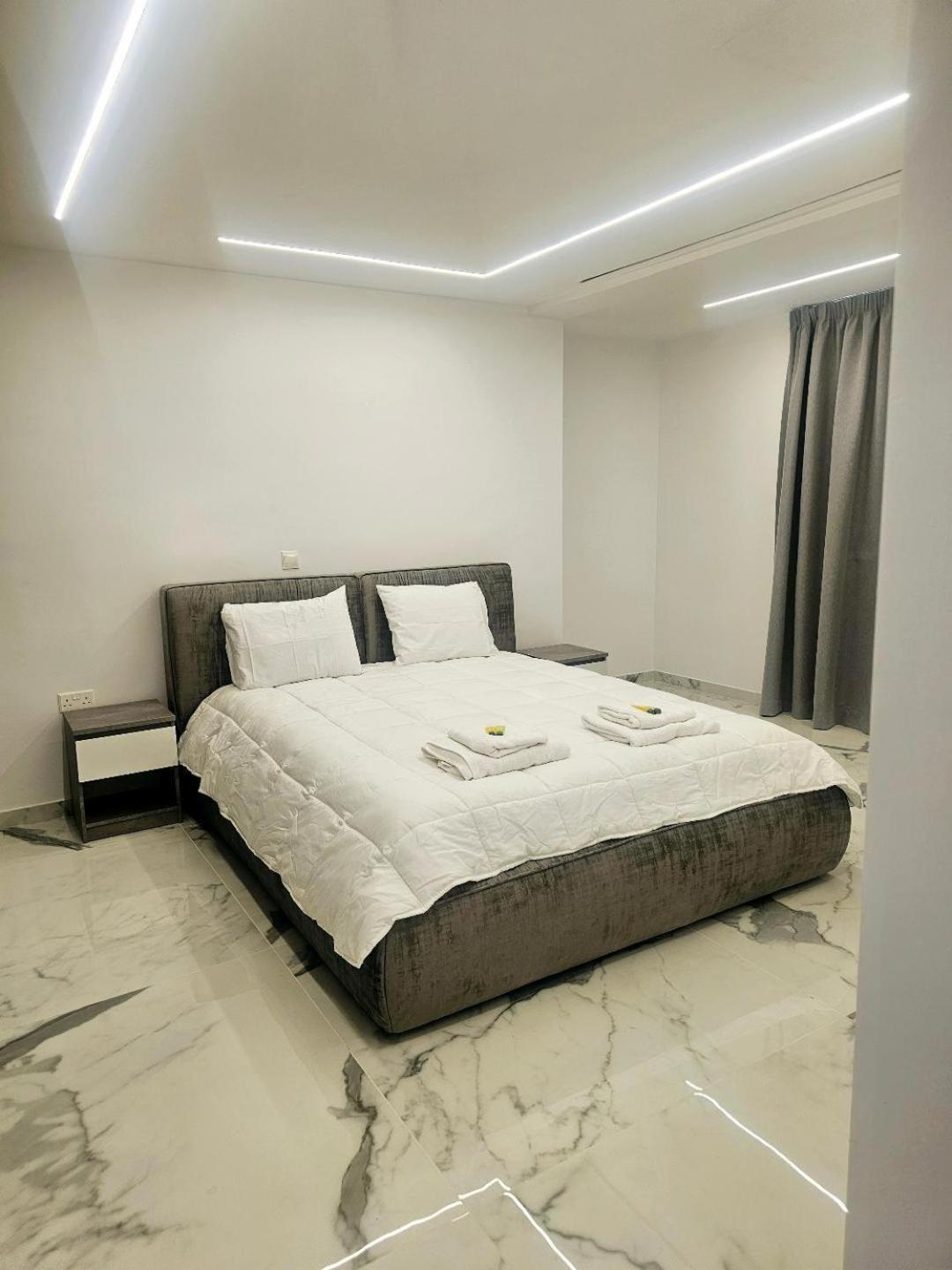 Deluxe Daire Pafos