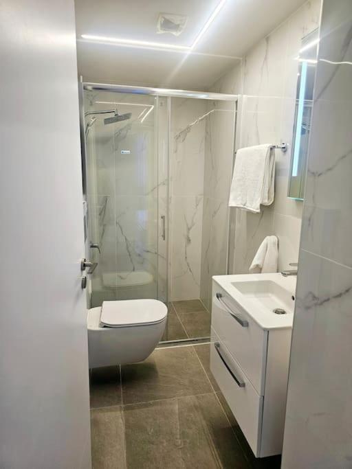 Deluxe Daire Pafos